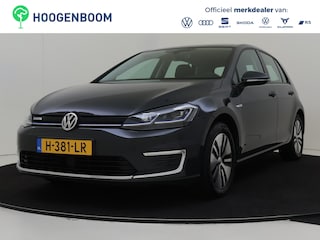 Volkswagen Golf E-DITION | Achteruitrijcamera | Navigatie | Digital cockpit | Adaptieve Cruise control | Parkeersensoren | Climate control |