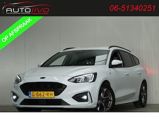 Ford Focus Wagon 1.5 EcoBoost ST Line Business 180 PK! H.UP CAMERA LEER AD. CRUISE ST. VERW. APPLE etc etc.
