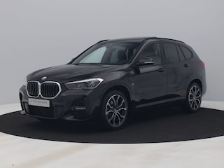 BMW X1 xDrive25e M-Sport | PANO | CAMERA | STOELVERWARMING