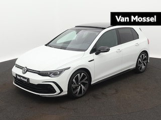 Volkswagen Golf 1.5 eTSI R-Line Business | Camera | Navigatie | Apple Carplay / Android Auto | Climate Control | Panoramadak | IQ-Light | LMV | Lage km stand