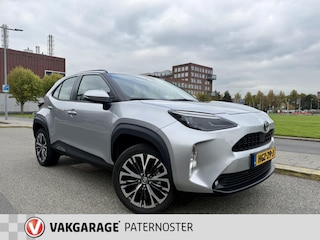 Toyota Yaris Cross 1.5 Hybrid 115 Facelift / PDC / Blind Spot / Stuur/Stoelverwarming
