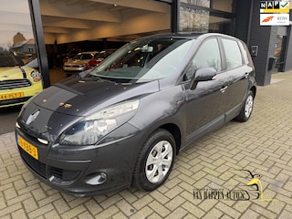 Renault Scénic 1.6 Expression