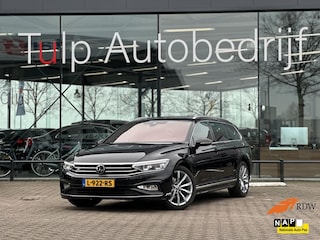 Volkswagen Passat Variant 1.5 TSI R-Line Automaat Trekhaak NAP