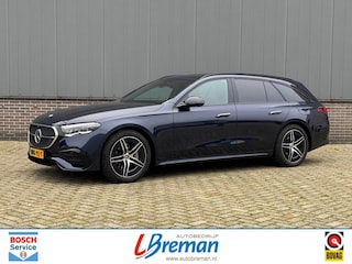 Mercedes-Benz E300E T AMG Superscreen Trekhaak Head up 360Camera Memory