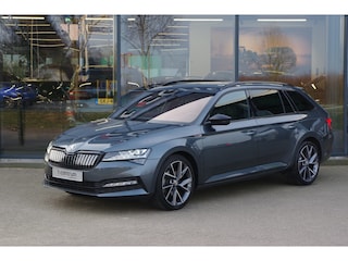 Skoda Superb Combi 1.4 TSI iV 218 PK Sportline BNS PHEV, Trekhaak, DCC, 4 x Stoelverwarming, Camera