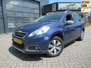 Peugeot 2008 1.2 PureTech Style / PANO / AIRCO / TREKHAAK / LMV