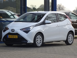 Toyota Aygo 1.0 VVT-i x-play