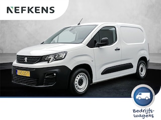 Peugeot Partner L1 100 pk | Navigatie | Achteruitrijcamera | Parkeersensoren Achter | Zijschuifdeur Rechts | Start/Stop Systeem | Bluetooth | Airco | Cruise Control | Buitenspiegels Elektrisch Verstel -en Verwarmbaar |