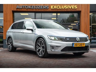 Volkswagen Passat Variant 1.4 TSI GTE Highline Pano Clima Leer/Stof Cruise 19"LM