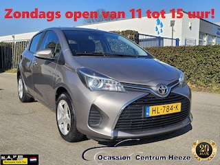 Toyota Yaris 1.3 VVT-i Aspiration, Camera! Lm Velgen! VERWACHT!!