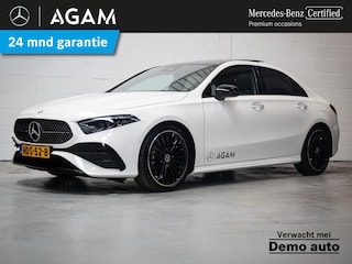 Mercedes-Benz A-klasse 180 Star Edition AMG Line Panorama dak