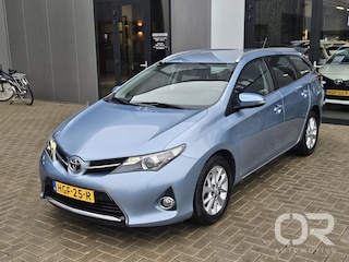 Toyota Auris Touring Sports 1.6 Aspiration Trekhaak Navi Cam PDC