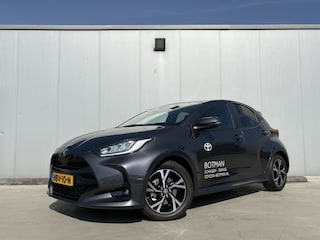 Toyota Yaris 1.5 Hybrid 115 First Edition Automaat | Navigatie | LED | Achteruitrijcamera | 16'' | Cruise control adaptief |