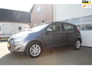 Hyundai i20 1.2i i-Motion.airco.stuurbekr.electr.ramen,deurvergrendeling.
