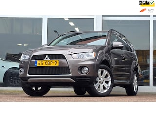 Mitsubishi Outlander 2.0i 16V Edition Two A/T 2e Eigenaar-Camera-Navigatie-Mooi!