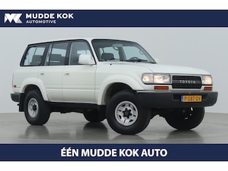 Toyota Land Cruiser California | Automaat | 8-Persoons | Panoramadak | Trekhaak | 6-Cilinder