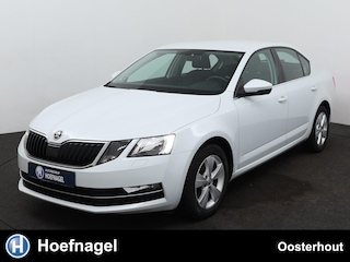 Skoda Octavia 1.5 TSI Greentech Sport Business Automaat | Stoelverwarming | Parkeersensoren | Apple CarPlay