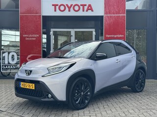 Toyota Aygo JBL DIRECT LEVERBAAR! JBL-AUDIO KEYLESS STOELVERW. CLIMA CAMERA AD-CRUISE 18"LM-VELGEN