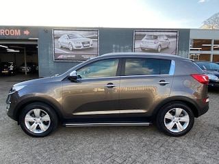 Kia Sportage 2.0 X-ecutive Plus Pack Automaat 1e Eigenaar 84.135 Kilometer n.a.p - Airco ecc - Cruise - Bluetooth/handsfree - Pdc