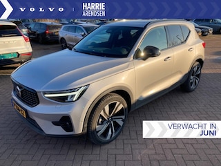 Volvo XC40 2.0 B4 Ultimate Dark