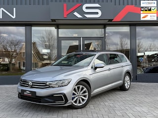 Volkswagen Passat Variant 1.4 TSI PHEV GTE Virtual Pano Led Carplay BTW auto