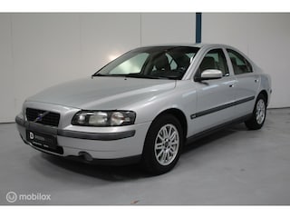 Volvo S60 2.4 Edition LEER / AUTOMAAT