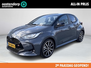 Toyota Yaris 1.5 Hybrid 130 GR Sport **PLUS PACK/ JBL/ STUUR- EN STOELVERWARMING/ PANORAMADAK/ 36 MAANDEN GARANTIE**