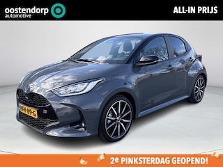 Toyota Yaris 1.5 Hybrid 130 GR Sport **PLUS PACK/ JBL/ STUUR- EN STOELVERWARMING/ PANORAMADAK/ 36 MAANDEN GARANTIE**