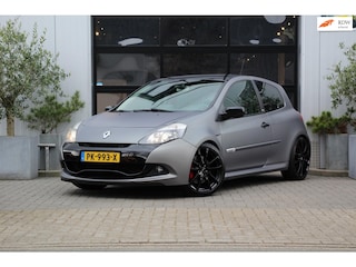 Renault Clio 2.0 RS - ANGE ET DEMON 99/99 - AKRAPOVIC - RECARO - SHORTSHIFTER - BILSTEIN - COLLECTERS ITEM