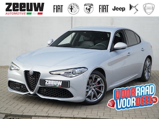 Alfa Romeo Giulia 2.0 Turbo 200 PK Sprint | Veloce | Navi | Carplay | Driver | 18"