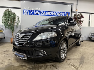 Lancia Ypsilon 0.9 TwinAir Gold