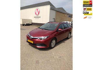 Toyota Auris 1.8 Hybrid Active Touring Sports|Navigatiesysteem|Lm-velgen|Rijstrooksensor|Pre-crash detectie