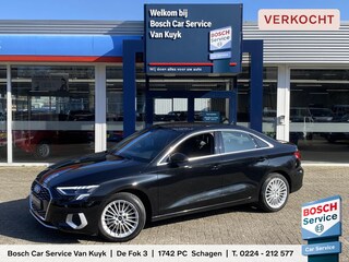 Audi A3 Limousine 30 TFSI Business edition / Nieuw Model / Automaat / NL-Auto / 1Ste Eigenaar / Digitaal Dashoard / LED / DAB / Apple-Carplay&Android-Auto / Adaptieve Cruise-Control / Climate-Control / Draadloze-Telefoonlader / Radio-Bluetooth / Navi / Flippers / ELKTR-Pakket / PDC / LMV 17'' / ENZ.