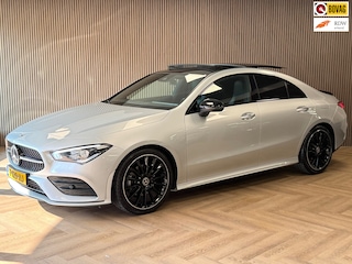 Mercedes-Benz CLA 180 Premium Plus AUT. PANORAMADAK SFEERVERLICHTING NAVIGATIE CAMERA AIRCO CRUISE STOELVERWARMING