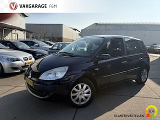 Renault Scénic 1.6-16V Tech Line