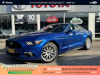 Ford Mustang Fastback, 3.8 V6 MT, Uniek in NL, slechts 89000KM! Ford Mustang Special Edition interieur