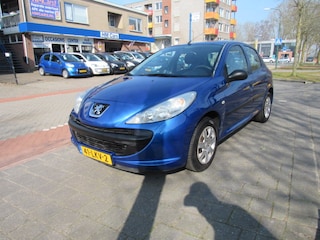 Peugeot 206 1.1I 5-drs Airco 123.934 km nap dealer oh