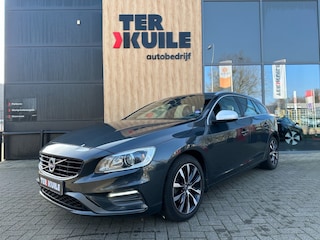 Volvo V60 2.0 T3 Nordic+ R-Design / dealer ond.