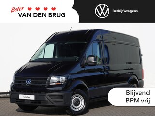 Volkswagen Crafter Bedrijfswagens 2.0 TDI L3H3 140PK Trendline | 3,99% FL Actie | Nieuw model | Airco | Cruise Control | Alarm | Camera | Bijrijdersbank | Trekhaak |