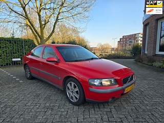 Volvo S60 2.4 D5 APK 01-2026 |Sedan |Trekhaak