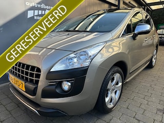 Peugeot 3008 1.6 VTi Style Panodak | Cruise | Navigatie | trekhaak |