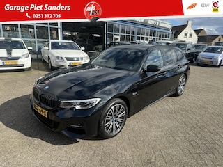 BMW 3-serie Touring 320e I M-Sport pakket I Laser Light I Verw. stuur/stoelen I 360 Camera I