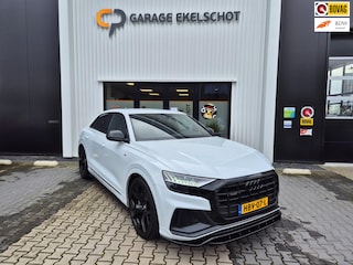 Audi Q8 60 TFSI e quattro S line Plug-in Hybride 22"/Elektr. Trekhaak/Camera