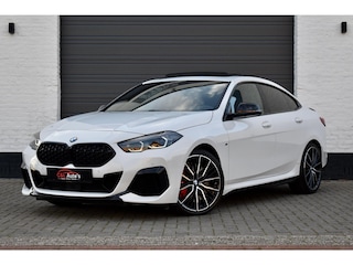 BMW M235i xDrive | Panodak | Schaalstoelen | ACC |