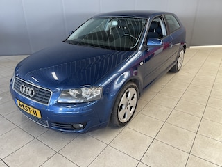 Audi A3 1.6 Ambition Pro Line Climat Control, Cruiste control, Multimedia 1.6 versie!