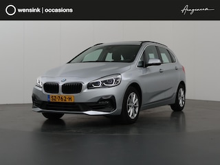 BMW 2-serie Tourer 218i Executive Launch Edition | Panoramadak | Navigatie | Parkeercamera | Elektr. Achterklep | Climate Control | Keyless Go |