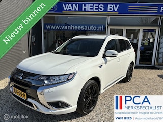 Mitsubishi Outlander 2.4 PHEV Intense+ standkachel alcantara navigatie stoelverwarming camera