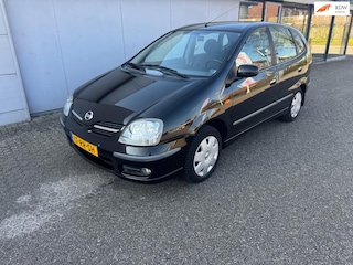 Nissan Almera Tino 1.8 Acenta