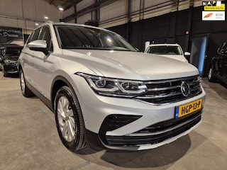 Volkswagen Tiguan 1.4 TSI eHybrid Business+ Navi - CarPlay - Camera - Stoel en Stuurverw - Stoelmassage - Adapt Cruise