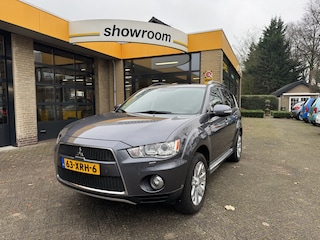 Mitsubishi Outlander 2.0 Edition Two Automaat Navi Schuifdak Climate Control